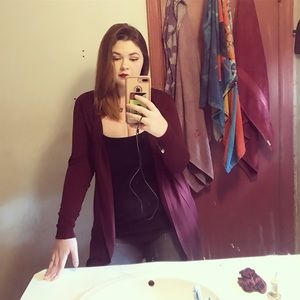 Meet your Posher, Casey